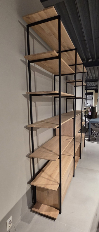 (Showroommodel) Studio Mik Cabinet Arezzo High