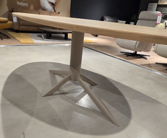 (Showroommodel) Topform Eettafel Cavoli Ovaal 