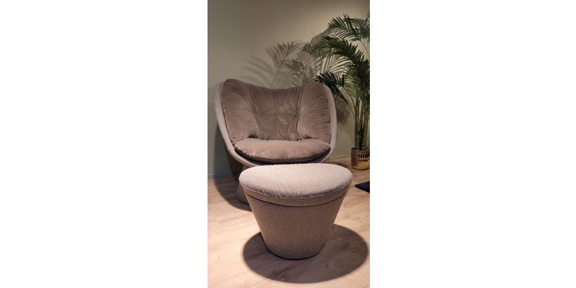 (Showroommodel) Montis Draaifauteuil & Poef Fabian