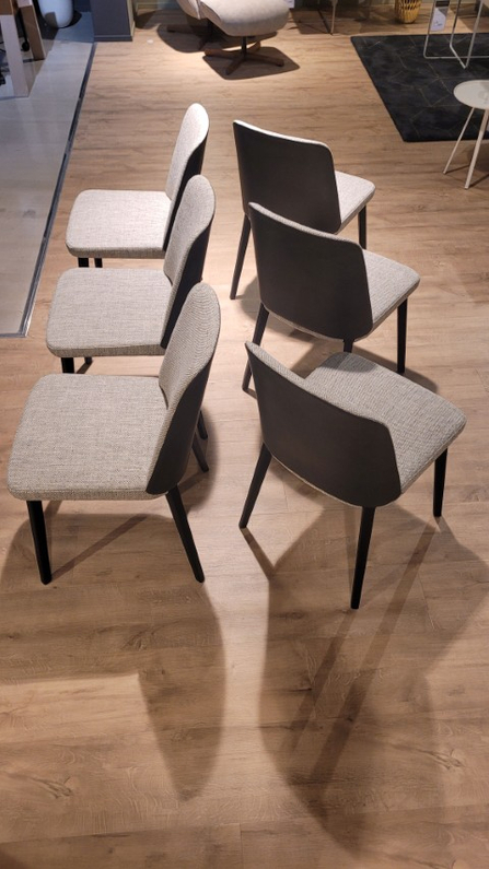 (Showroommodel) Montis Stoelenset Back Me Up S/6