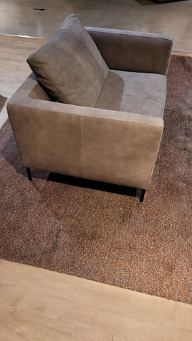 (Showroommodel)Montis Loveseat&Kussen Daley Seppia