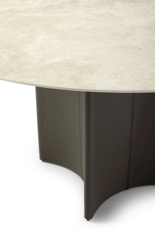 Leolux Eettafel Conka 