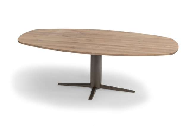 Bree's New World Eettafel Thor Deens Ovaal