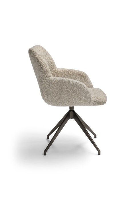 Bree's New World Armstoel Kiq Deluxe