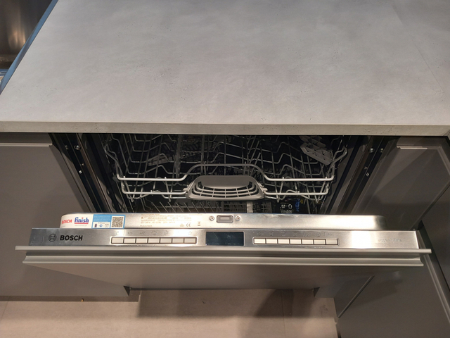 (Showroommodel) Keuken met schiereiland KB04