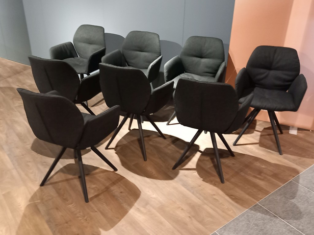 (Showroommodel) Mobitec Armstoelenset Mood 99 S/8