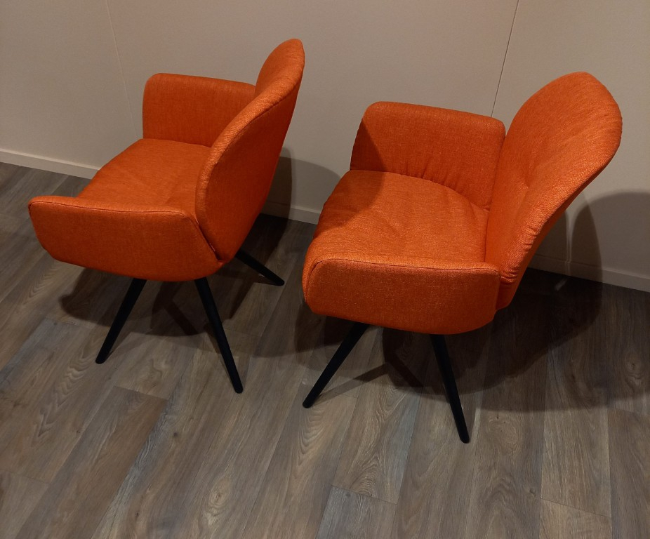 (Showroommodel) Mobitec Armstoelenset Mood 99 S/2