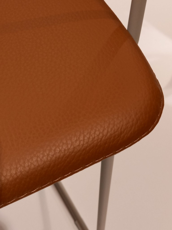 (Showroommodel) BertPlantagie Stoelenset Daisy S/4