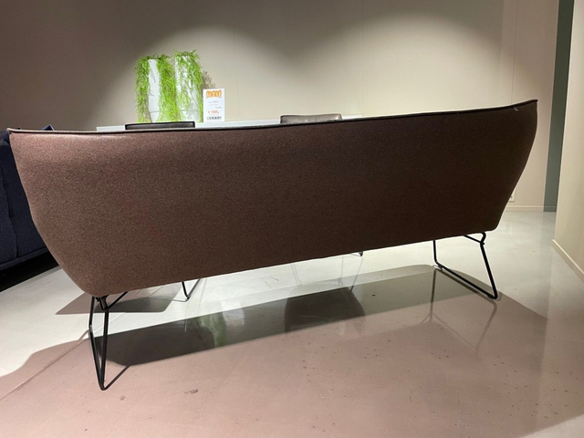 (Showroommodel) Eetset Wing Schoko