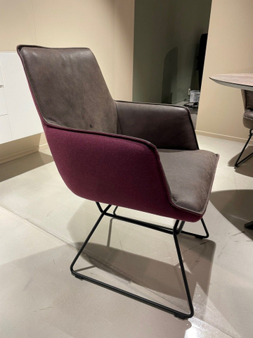 (Showroommodel) Eetset Wing Schoko