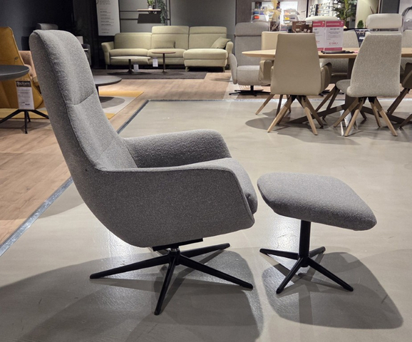 (Showroommodel)Topform Draaifauteuil&Hocker Faro