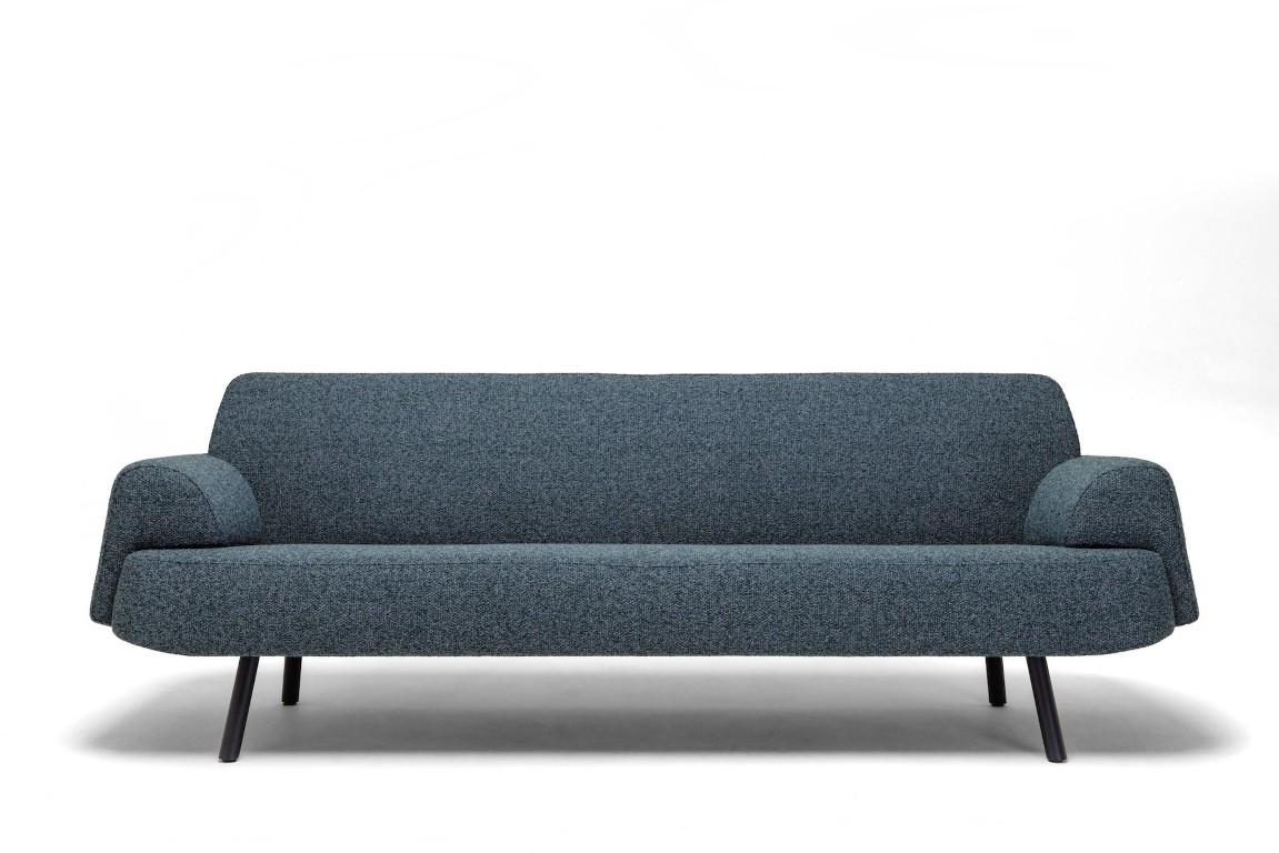 Cloak Bank 3-Zits Beach 