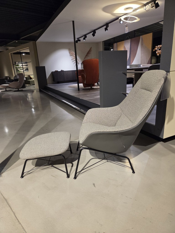 (Showroommodel) Jori Fauteuil & Poef Prelude