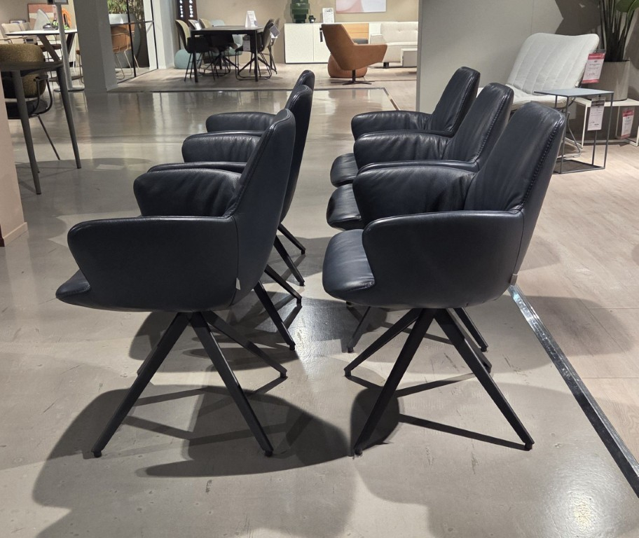 (Showroommodel) BP Armstoelenset Maple Blue S/6