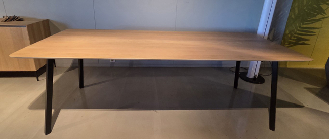 (Showroommodel) Studio Henk Eettafel New Classic