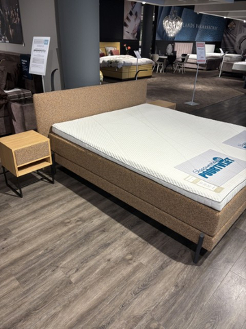 (Showroommodel) Boxspring Lumen Vlak Caramel