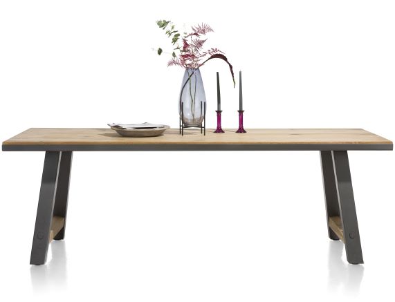 Henders & Hazel Eettafel Farmland