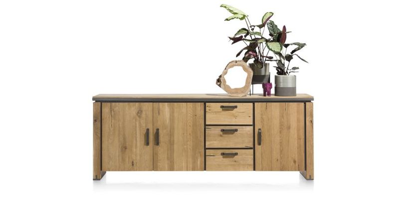 Henders & Hazel Dressoir Farmland