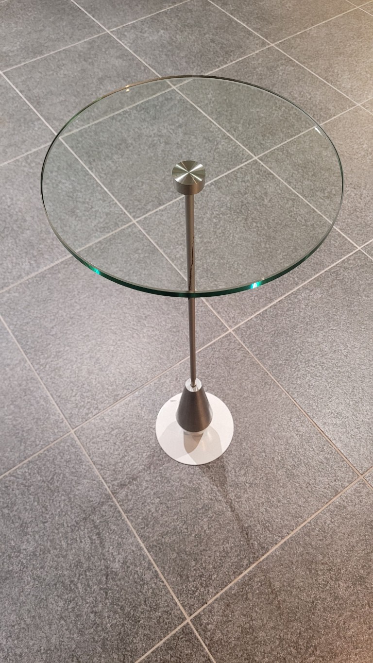 (Showroommodel) Metaform Bijzettafel Jongleur