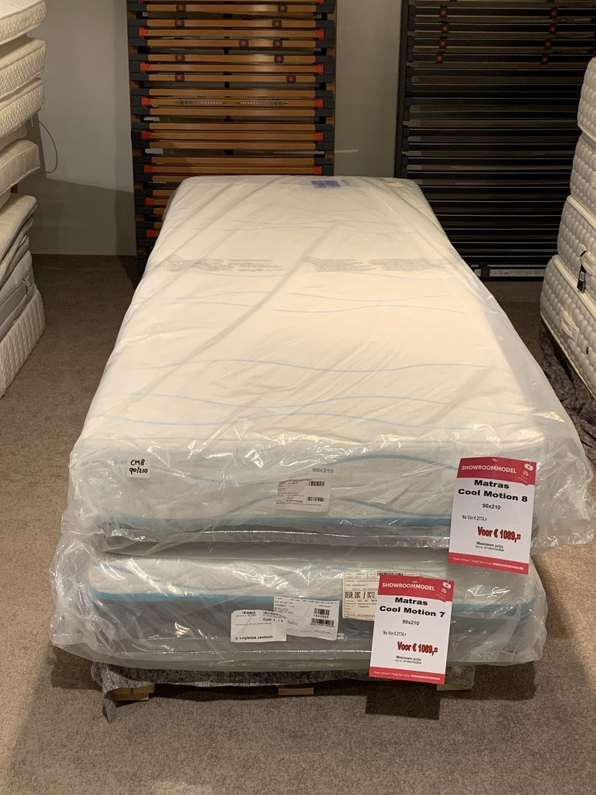 (Showroommodel) M Line Matras Cool Motion 8 90x210