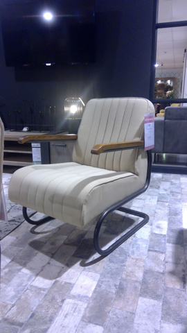 (Showroommodel) Fauteuil Arthur