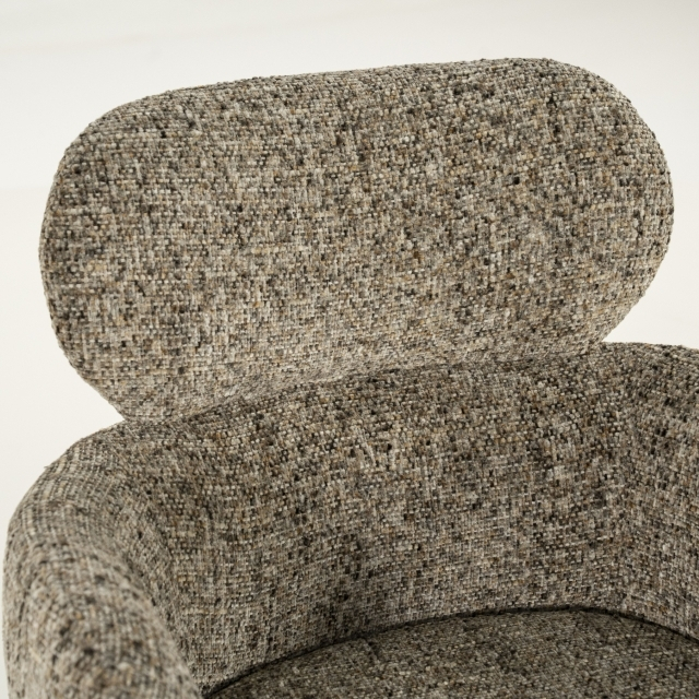 Eleonora Armstoel Darcio Taupe