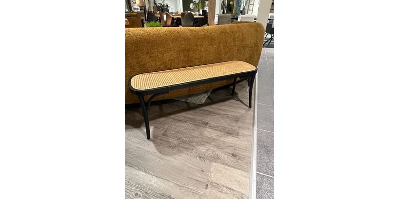 (Showroommodel) By Boo Bankje Volta