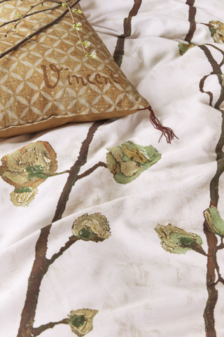 Beddinghouse Gogh Plum Blossoms Sand 200x200