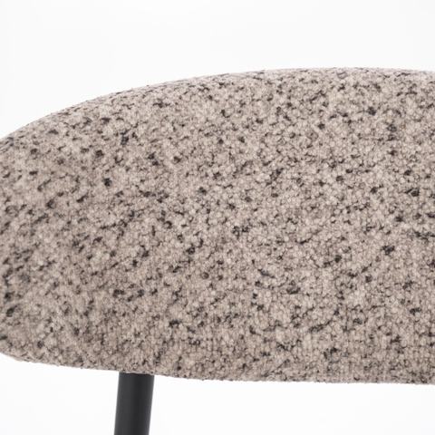 By Boo Barkruk Jari Taupe