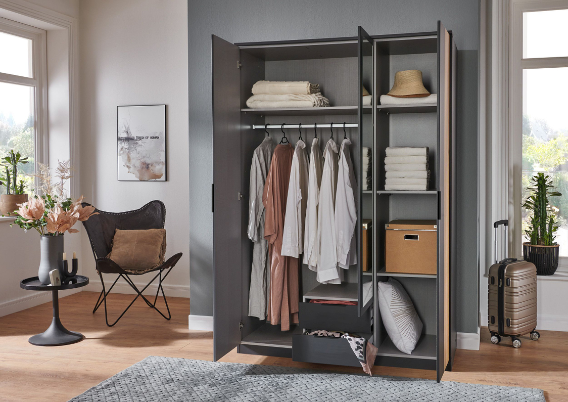 Draaideurkast Lissabon 3-deurs Met Spiegel