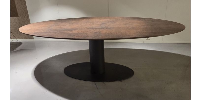 (Showroommodel) Metaform Eettafel Orfis 