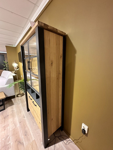 (Showroommodel) INHOUSE Vitrinekast Lucania