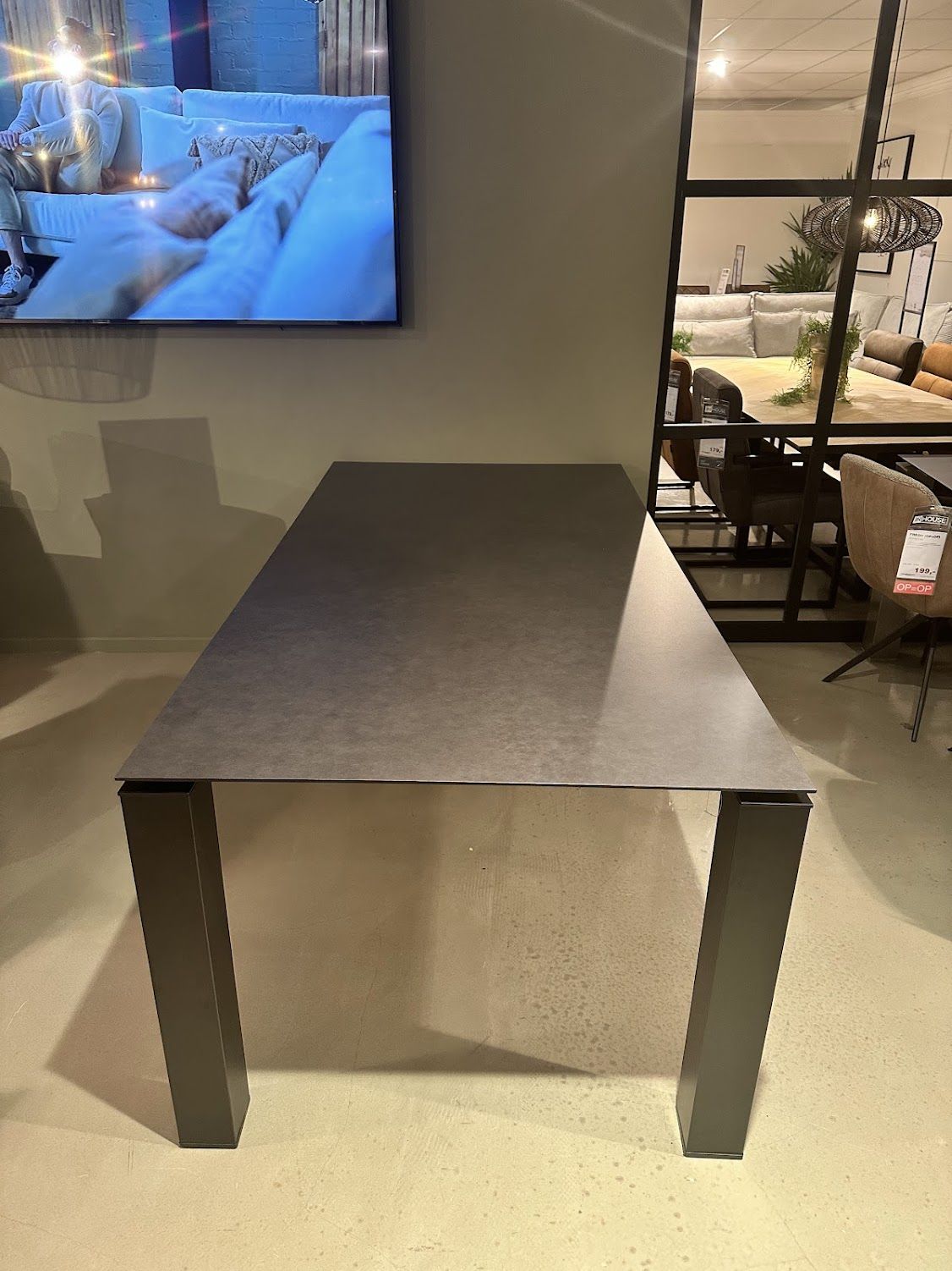 (Showroommodel) INHOUSE Eettafel Canarias