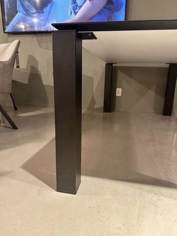 (Showroommodel) INHOUSE Eettafel Canarias