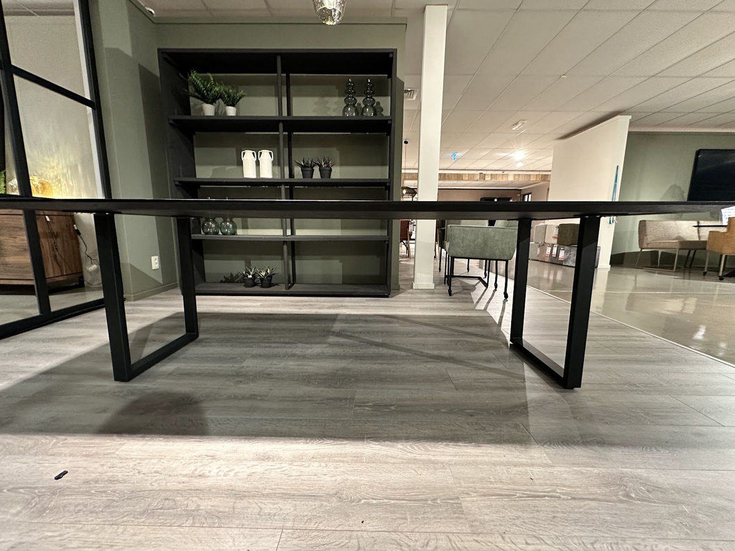 (Showroommodel)INHOUSE Eettafel Nemaro