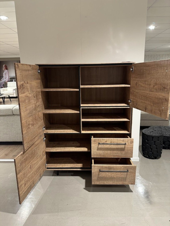 (Showroommodel) INHOUSE Barkast Rianta