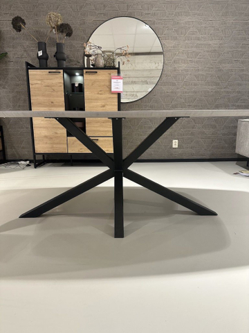 (Showroommodel) INHOUSE Eettafel Nardia Cloud