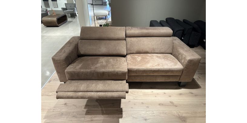 (Showroommodel) INHOUSE Bank Rigas 3-Zits Liver