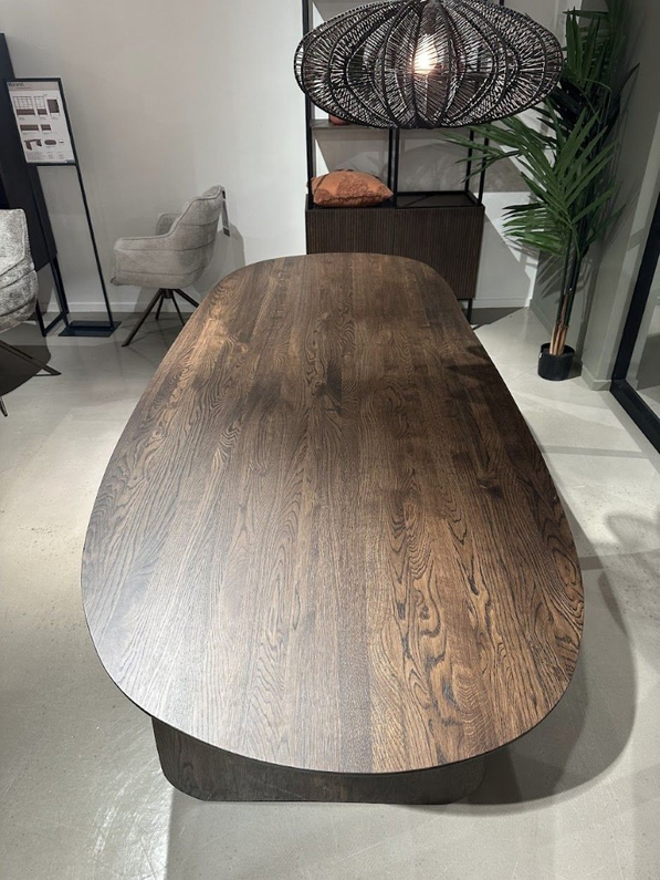 (Showroommodel) INHOUSE Eettafel Marandi