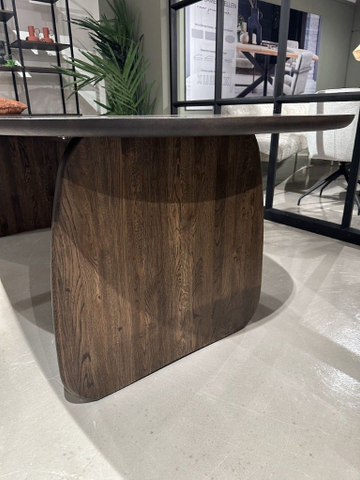 (Showroommodel) INHOUSE Eettafel Marandi