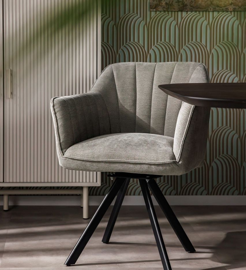 Ontdek alle eetkamerstoelen van de Bouman & Potter collectie | Woonboulevard Poortvliet XXL