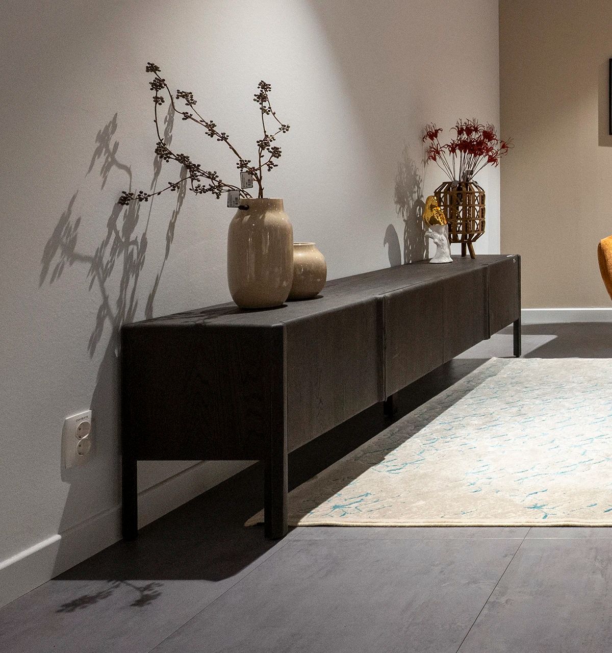 Ontdek dressoirs in onze showroom, kom langs bij Woonboulevard Poortvliet XXL