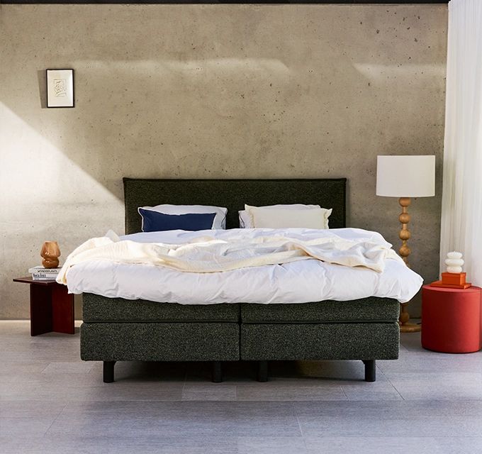 donkere boxspring | Woonboulevard Poortvliet XXL