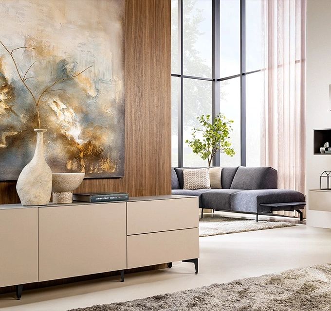 bank bij raam met tv kast | Bouman & Potter