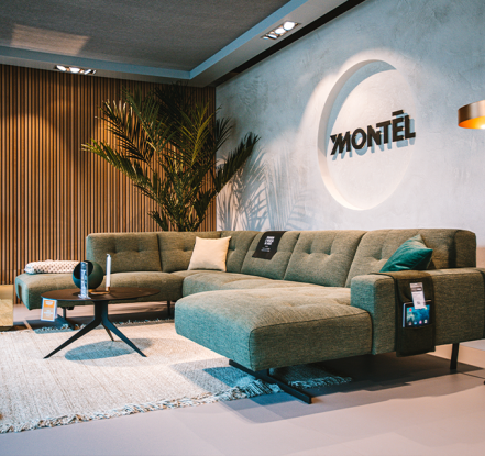 Montèl met banken en fauteuils op maat bij Woonboulevard Poortvliet XXL