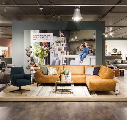 XOOON met moderne designmeubelen bij Woonboulevard Poortvliet XXL